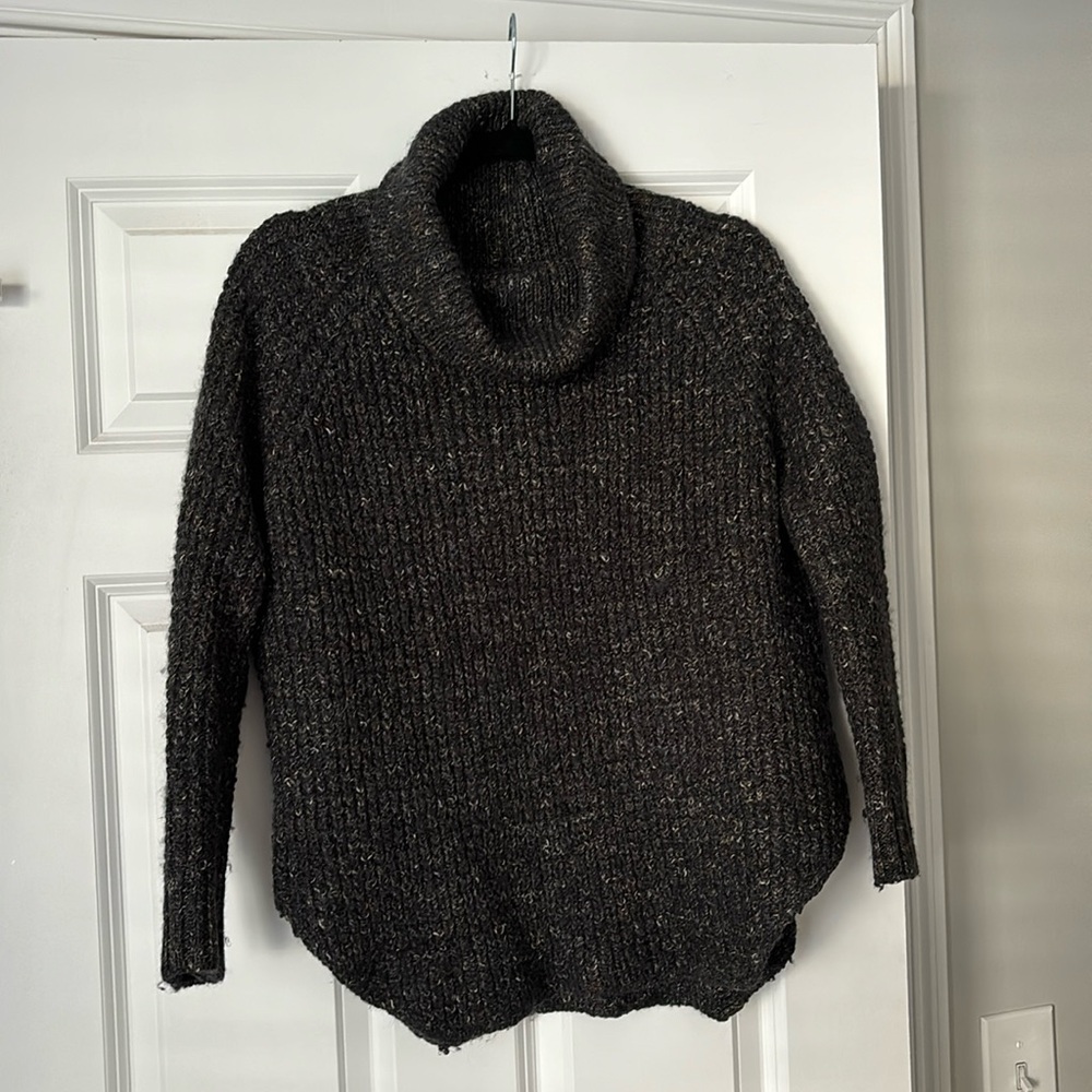 Free people black turtleneck